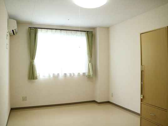 清潔感のある居室空間