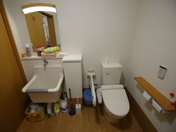 バリアフリーなトイレ空間