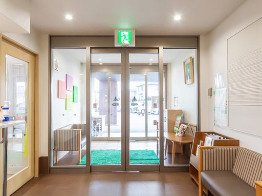 広いエントランス