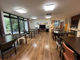 広々とした食堂