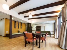 和風モダンな共有スペース