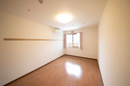 明るい空間の居室