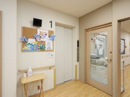 廊下と部屋の入り口