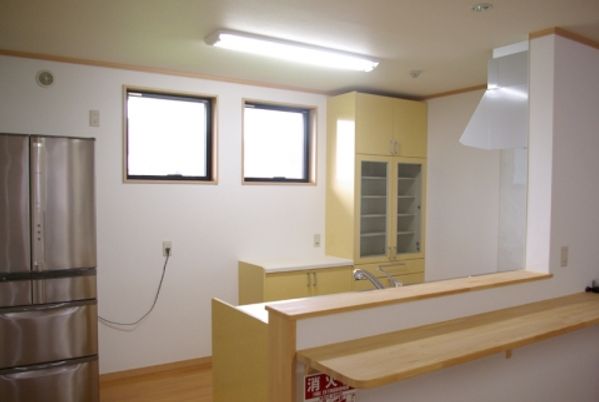 明るい清潔なキッチン