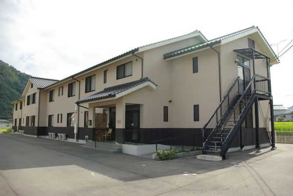 清潔感のある建物外観