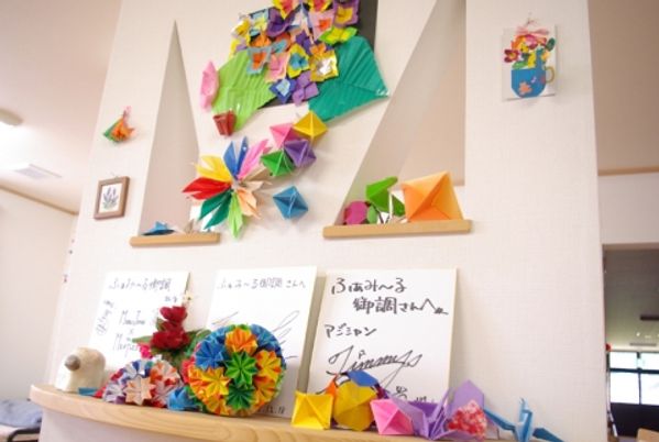 壁面の手作り装飾