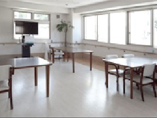 明るいダイニングエリア