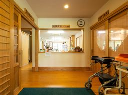 和風の明るい廊下