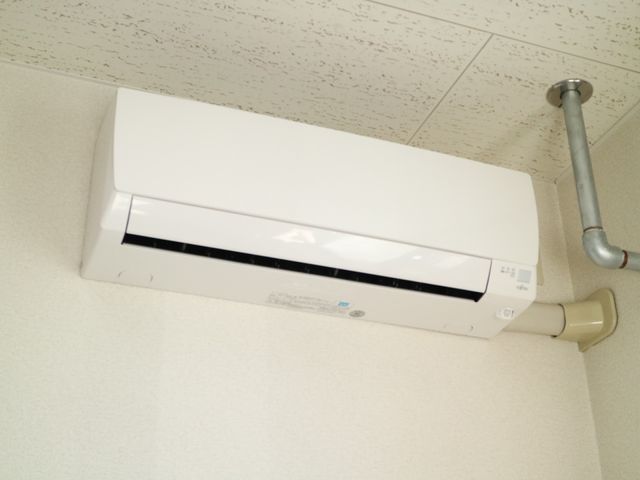 清潔な壁掛けエアコン