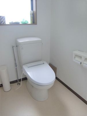 手すり付きトイレ空間