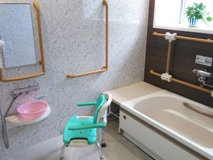 バリアフリー浴室設備