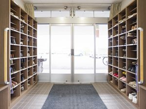 出入り口の靴棚
