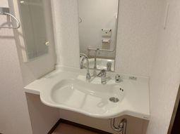 ゆとりある洗面スペース