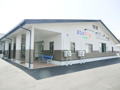 働きやすそうな施設の外観