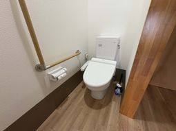安全設計のトイレ