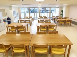 明るいダイニングエリア