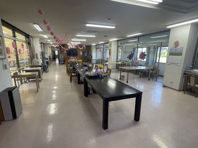 広々とした居心地の良いダイニング