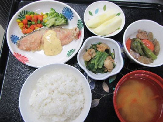 栄養満点の食事支度