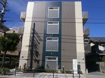 建物の直立した外観