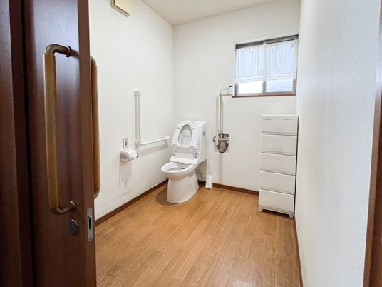 清潔感あるトイレ空間
