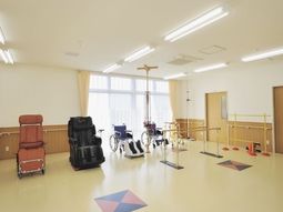 明るい機能訓練室