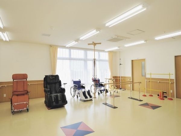 明るい機能訓練室