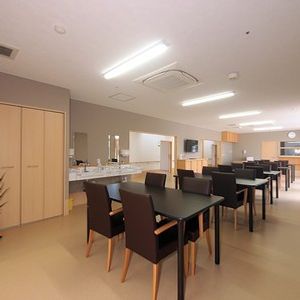 自然光のダイニングルーム