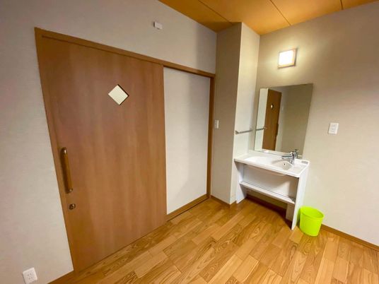 広々とした洗面台