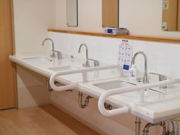 洗面台のある清潔な空間