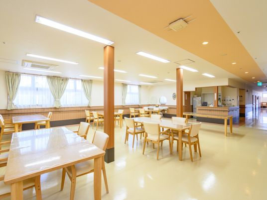 ゆったりした食堂