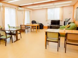 温かみのあるリビング空間