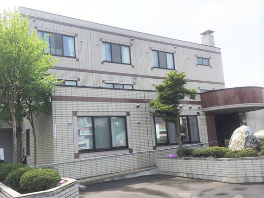 清潔感のある建物の外観
