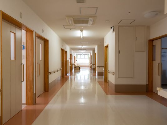 清潔な廊下の風景