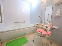 清潔な浴室の一角