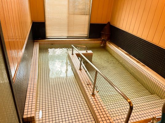 手入れされた浴室