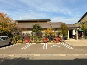 温もり感じる施設外観