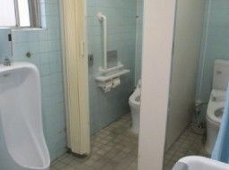 清潔なトイレ設備