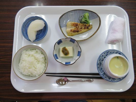 和食のあるトレイ