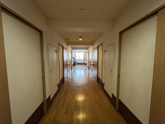 明るい廊下