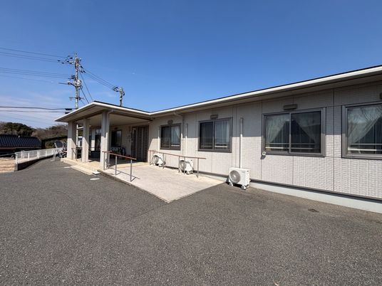 広いエントランス