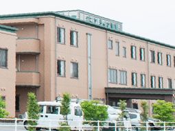 多階層建物の外観