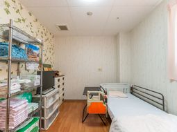 整理された居室のベッド  