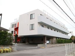 モダンな建物の外観