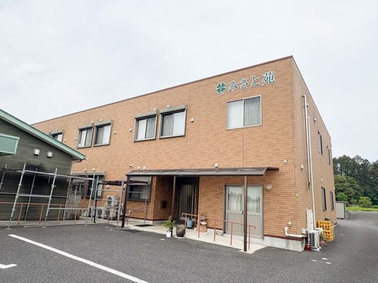 落ち着いた外観