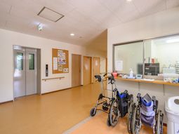 清潔な廊下と設備