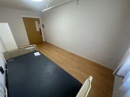 ベッドが設置された居室