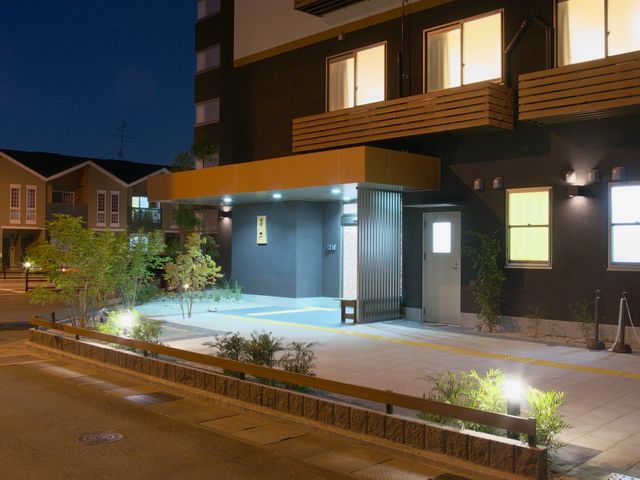 外観　夜景