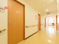 清潔感のある廊下の様子