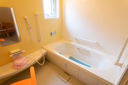 バリアフリー浴室設備