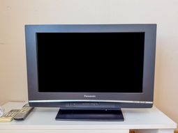 テレビのある部屋
